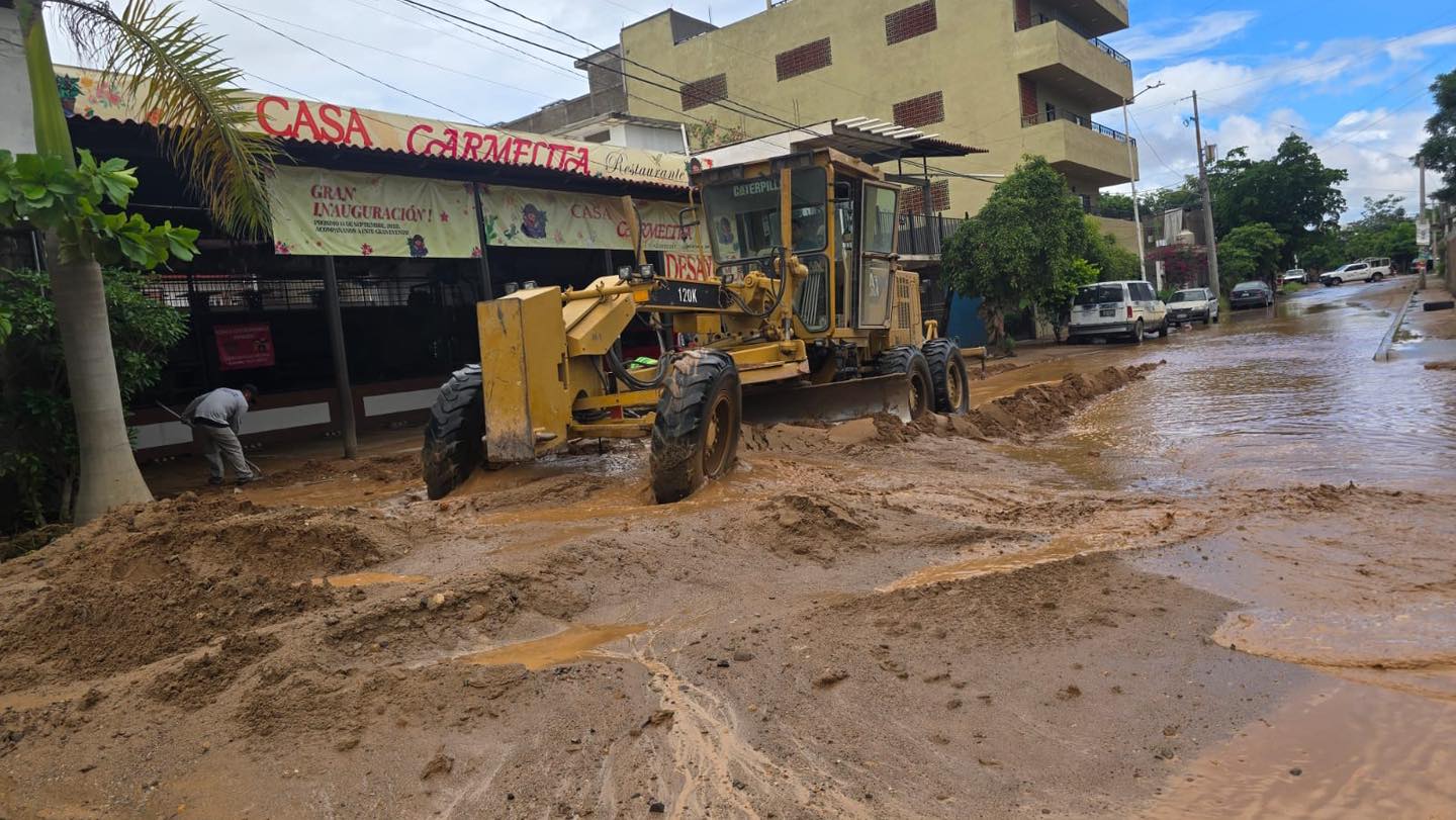 Puerto Vallarta se prepara para la declaración de desastre tras fuertes inundaciones