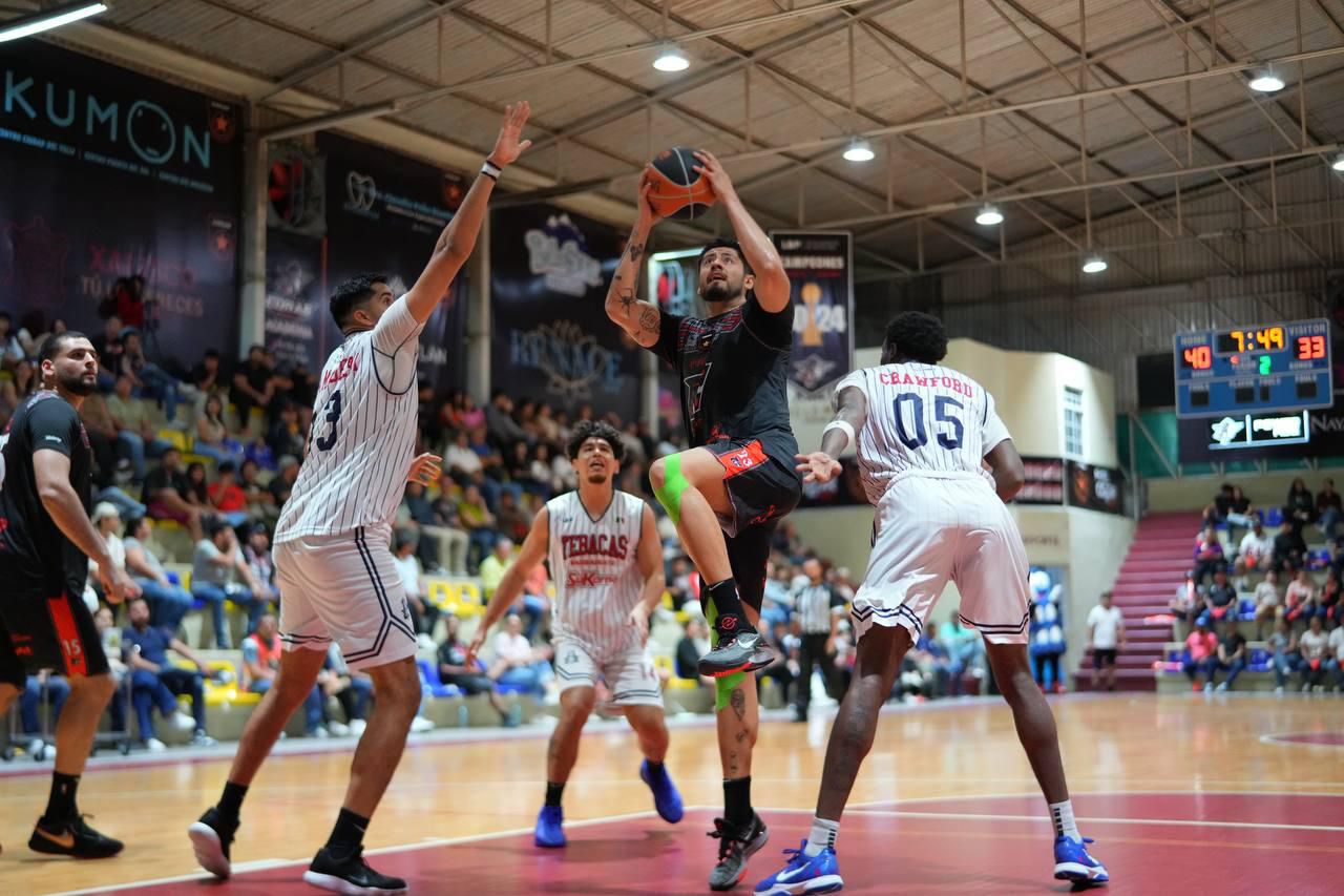 Coras se afianza en la LBPVenció la noche del sábado a los Tebacas 126 a 108